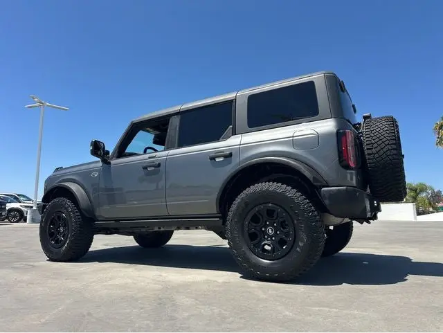 2022 Ford Bronco Wildtrak 4x4 photo 4
