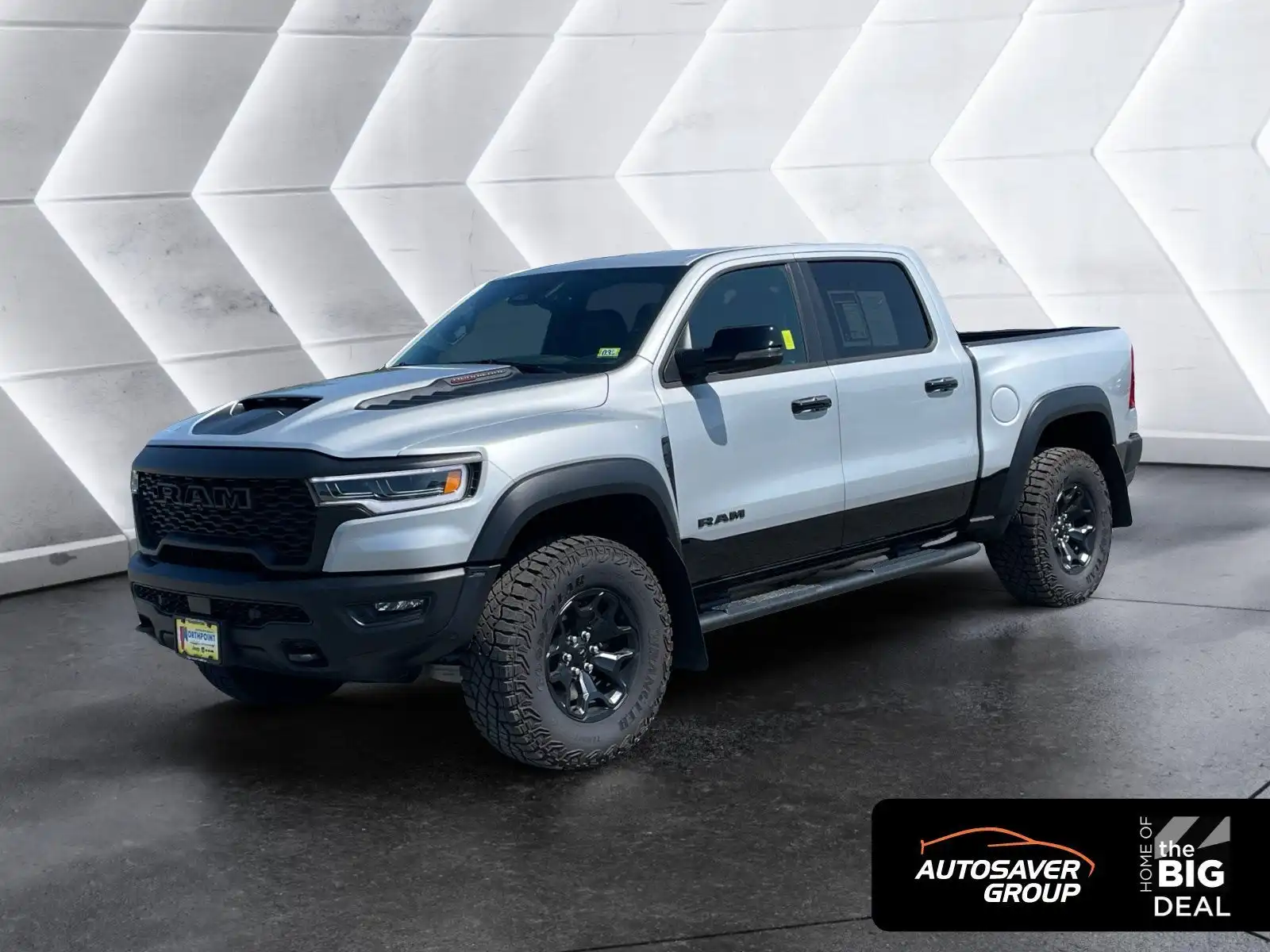 2026 RAM 1500 RHO 4x4 Crew Cab 5'7's photo
