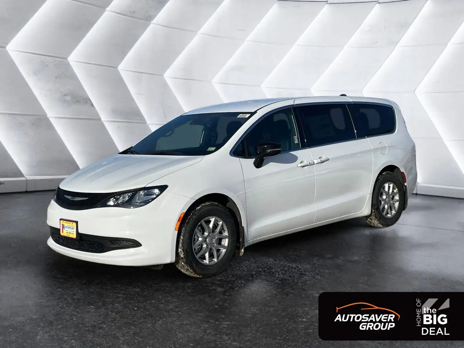 2026 Chrysler Voyager LX's photo