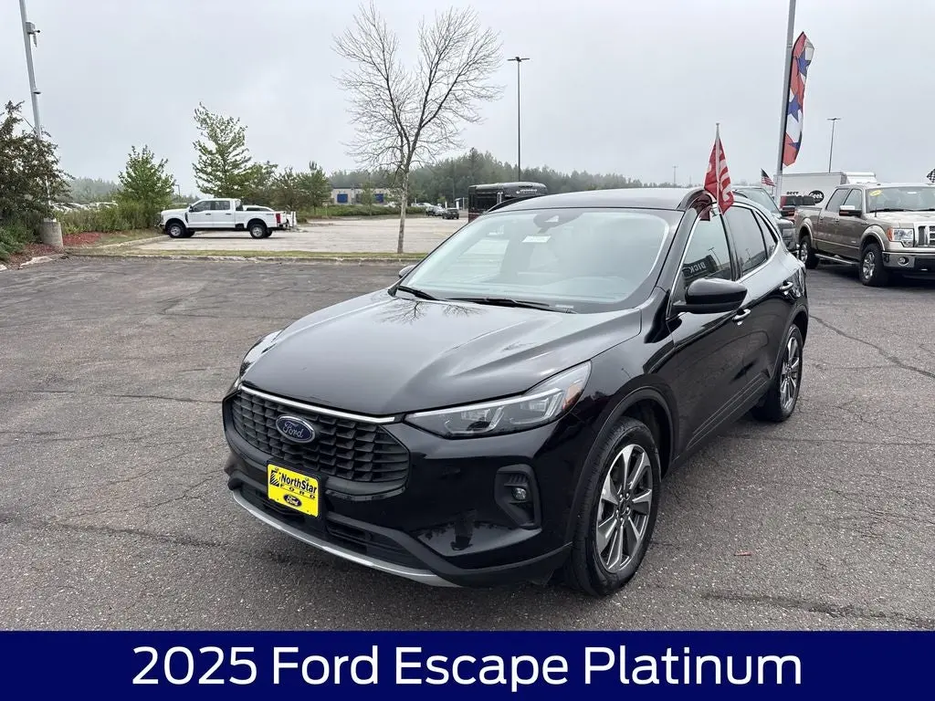 2025 Ford Escape Platinum AWD photo 3