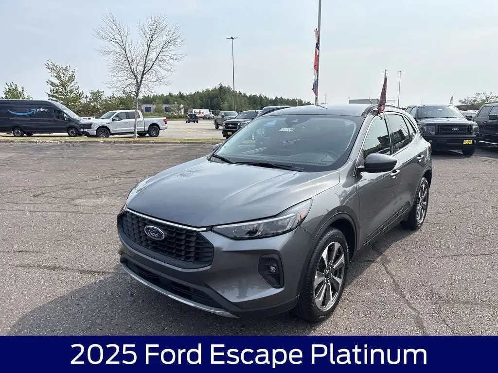 2025 Ford Escape Platinum AWD photo 3