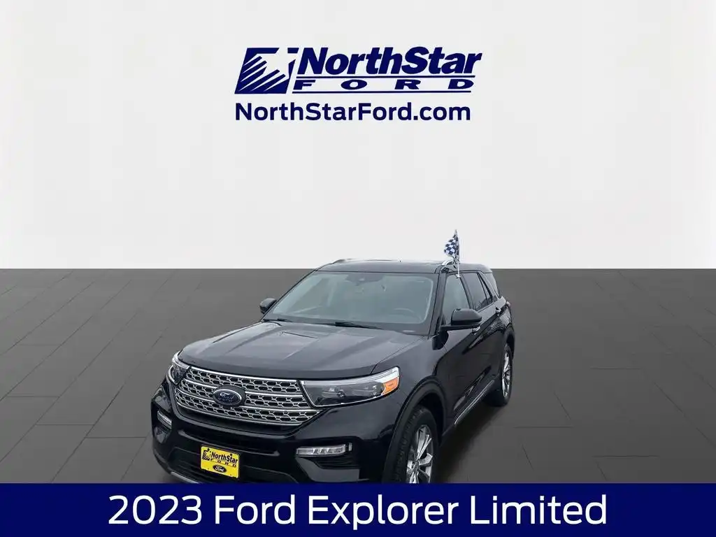2023 Ford Explorer Limited 4WD's photo