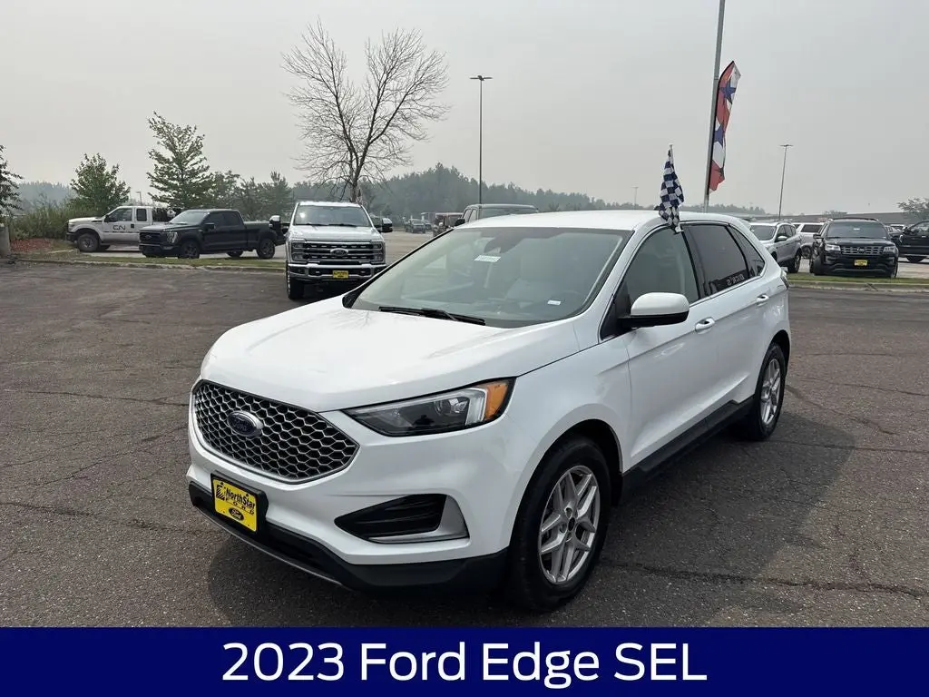 2023 Ford Edge SEL AWD photo 3
