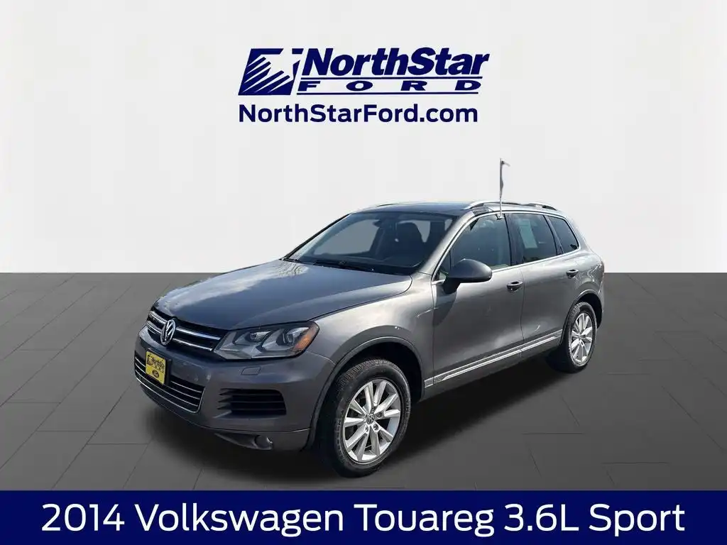 2014 Volkswagen Touareg Sport VR6's photo