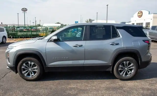 2026 Chevrolet Equinox AWD LT 1.5T's photo