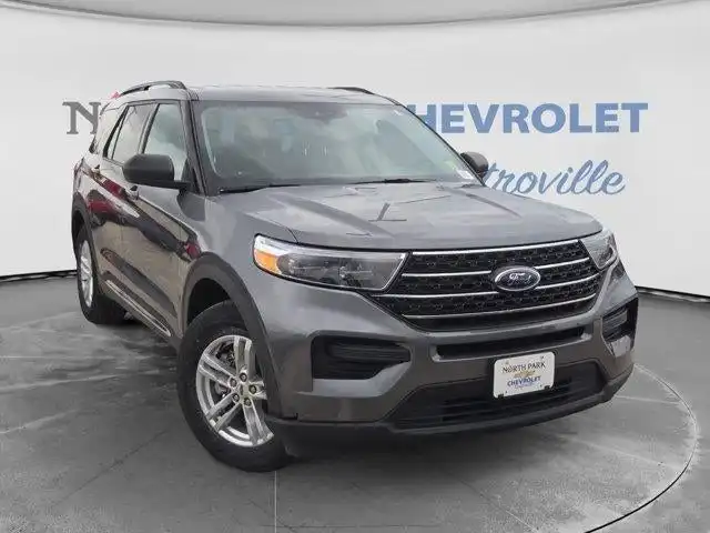 2022 Ford Explorer XLT RWD's photo