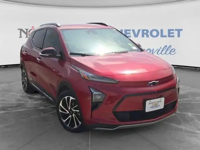 2022 Chevrolet Bolt EUV Premier's photo