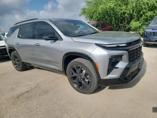 2024 Chevrolet Traverse FWD RS's photo