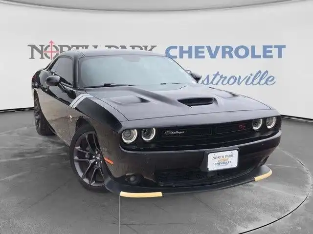 2023 Dodge Challenger R/T Scat Pack's photo