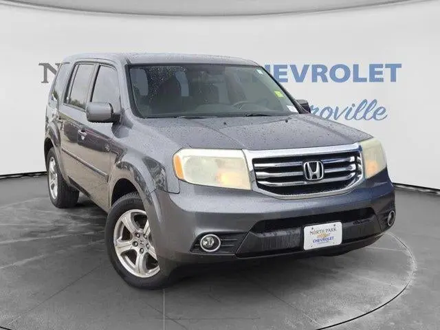 Vehicle Image 1