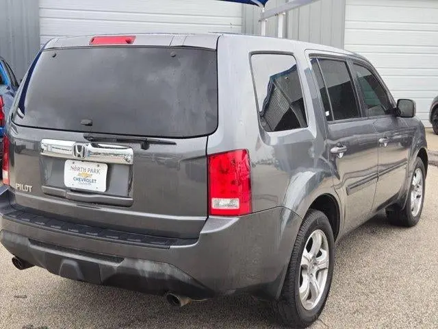 2013 Honda Pilot EX photo 3