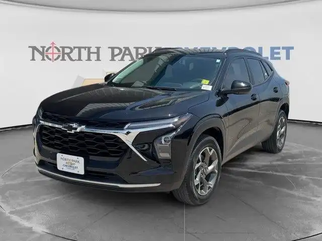 2024 Chevrolet Trax LT's photo