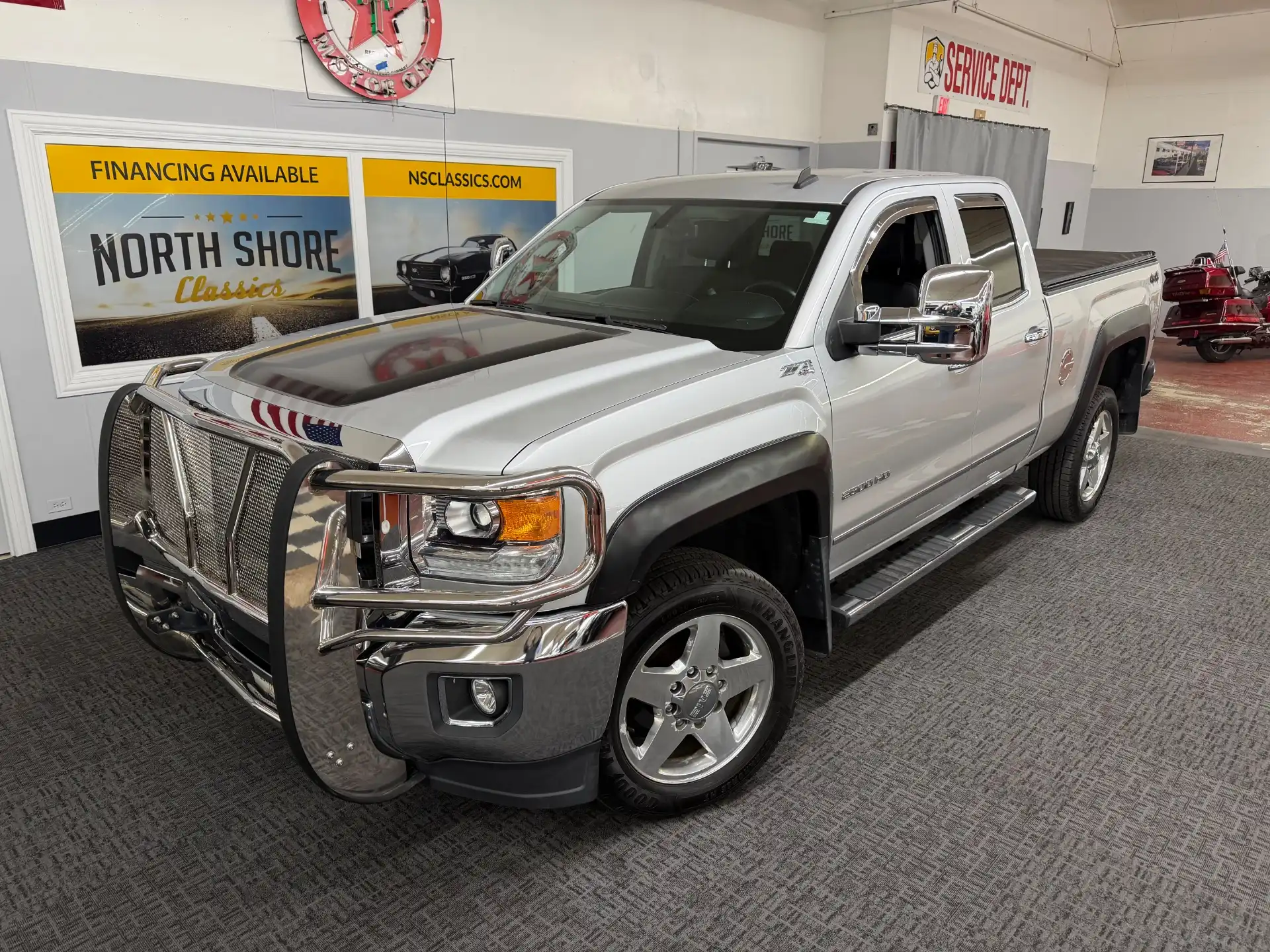2015 GMC Sierra SLT 4WD Double Cab Short Box's photo