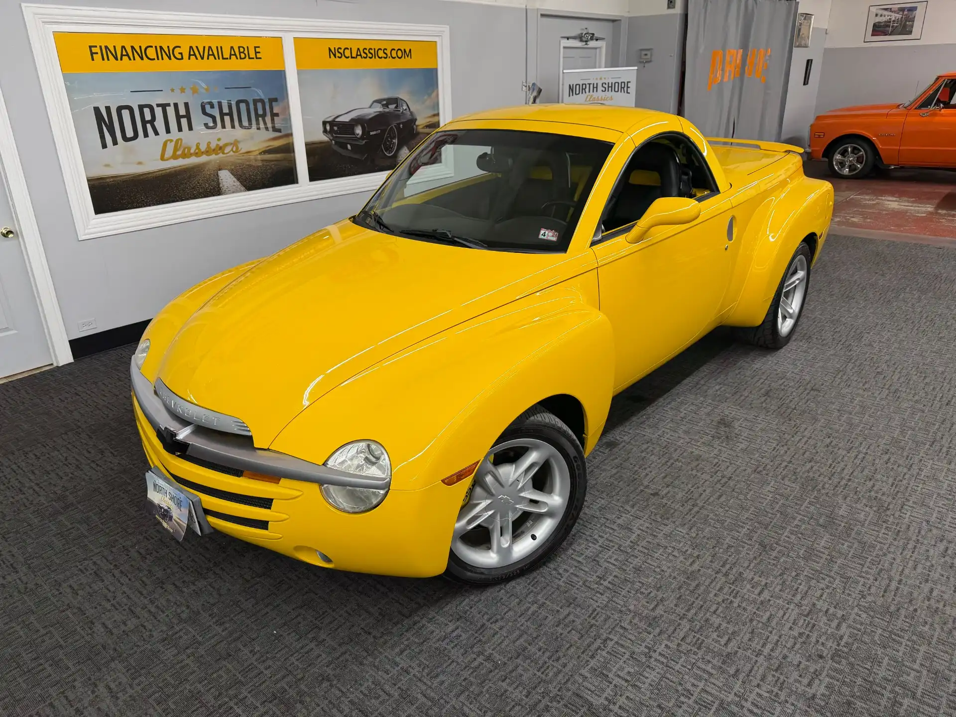 2005 Chevrolet SSR Base's photo