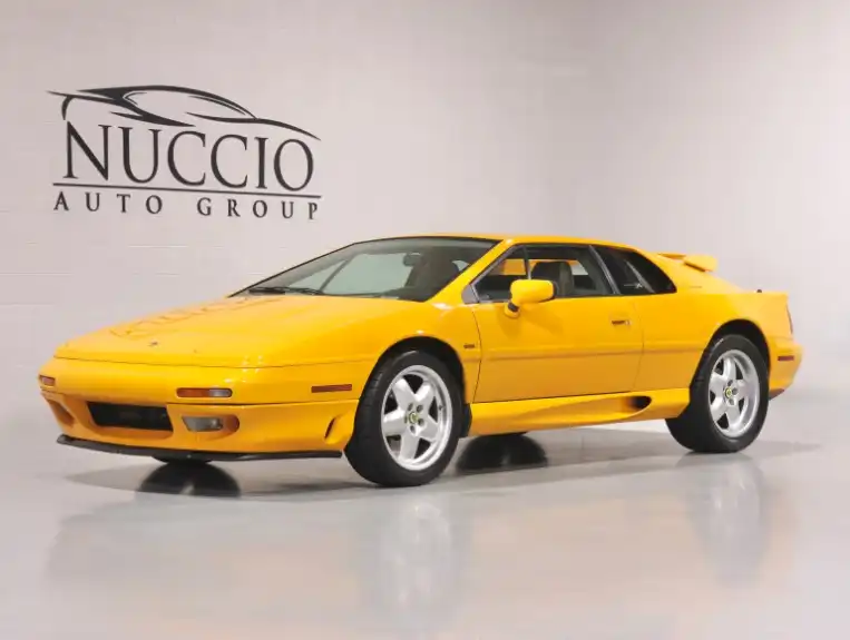 1994 Lotus Esprit's photo
