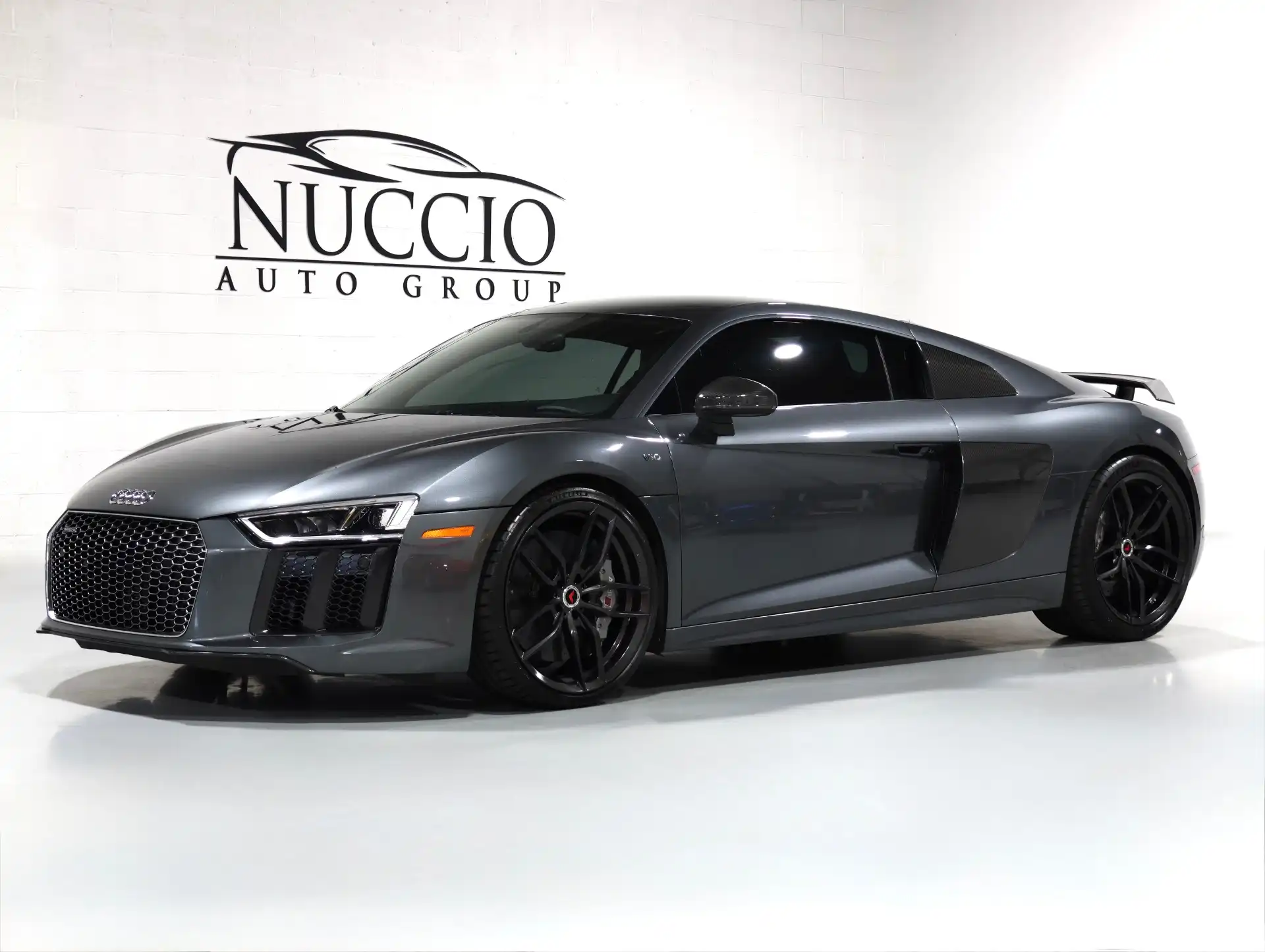 2017 Audi R8 V10 plus Coupe quattro S tronic's photo