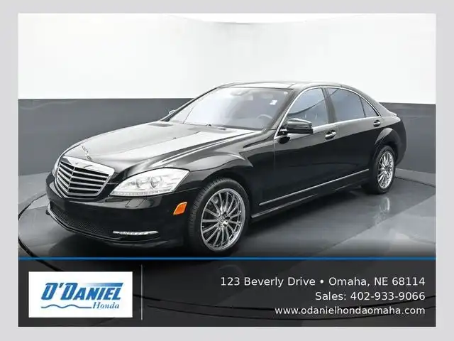 2012 Mercedes-Benz S-Class S550 4MATIC's photo