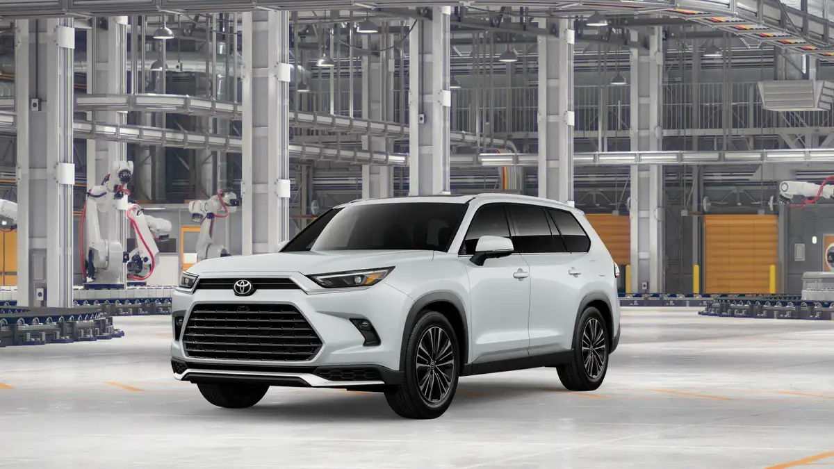 2026 Toyota Grand Highlander Hybrid MAX Platinum AWD's photo
