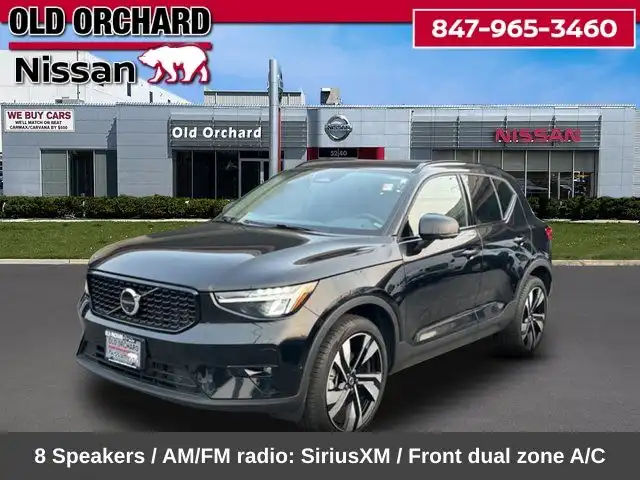 2025 Volvo XC40 B5 Plus Dark AWD's photo