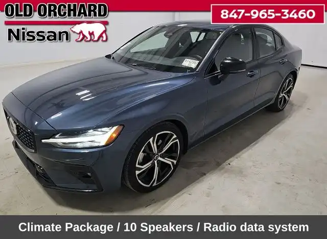2024 Volvo S60 B5 Core Dark Theme AWD's photo