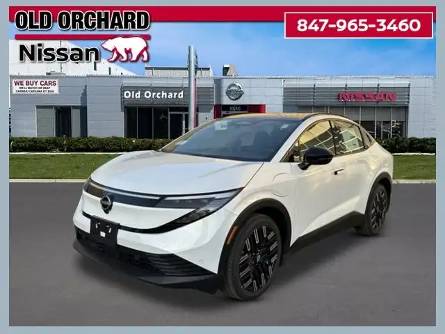 2026 Nissan Leaf Platinum+'s photo