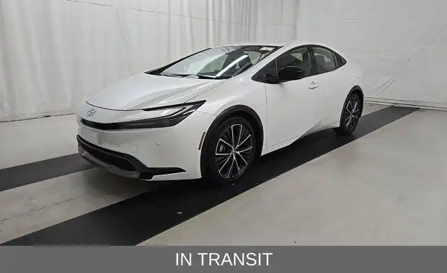 2024 Toyota Prius XLE FWD's photo