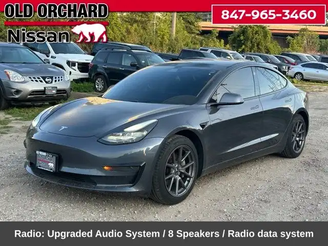 2021 Tesla Model 3 Standard Range Plus's photo