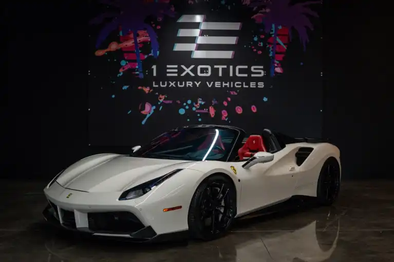 2018 Ferrari 488 Base's photo