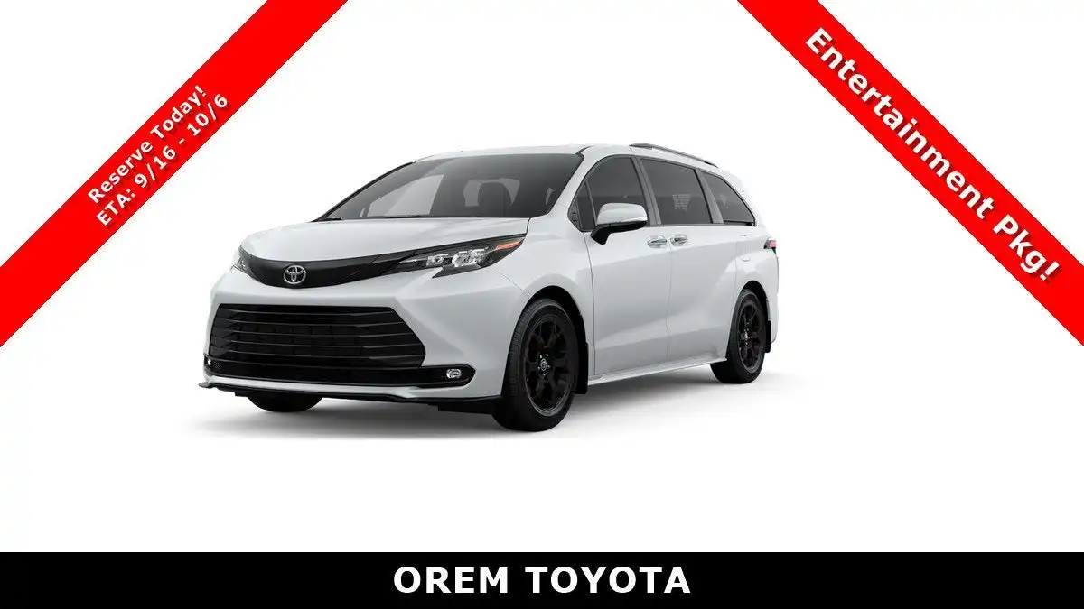 2026 Toyota Sienna Woodland Edition Hybrid AWD's photo