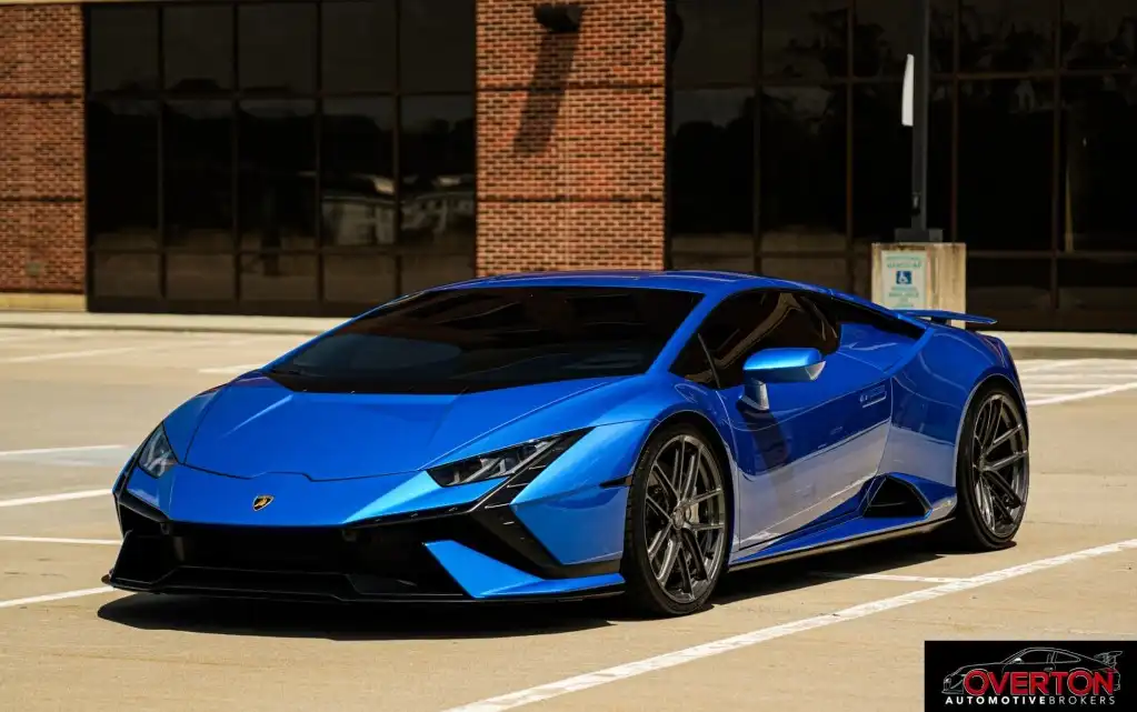 2023 Lamborghini Huracan Tecnica's photo