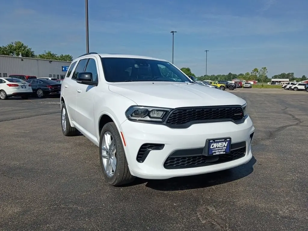 2024 Dodge Durango GT Plus AWD photo 3