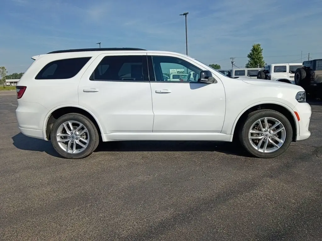 2024 Dodge Durango GT Plus AWD photo 4