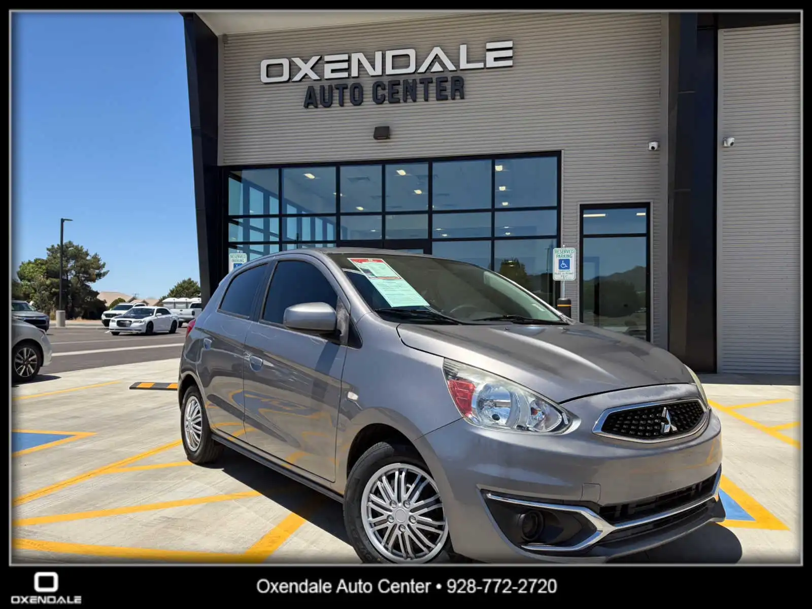 2018 Mitsubishi Mirage ES's photo