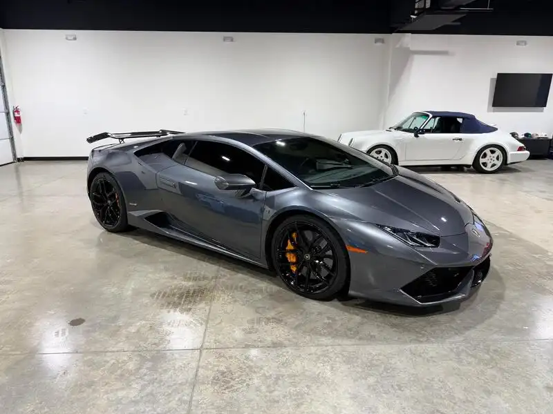 2016 Lamborghini Huracan LP 610-4's photo