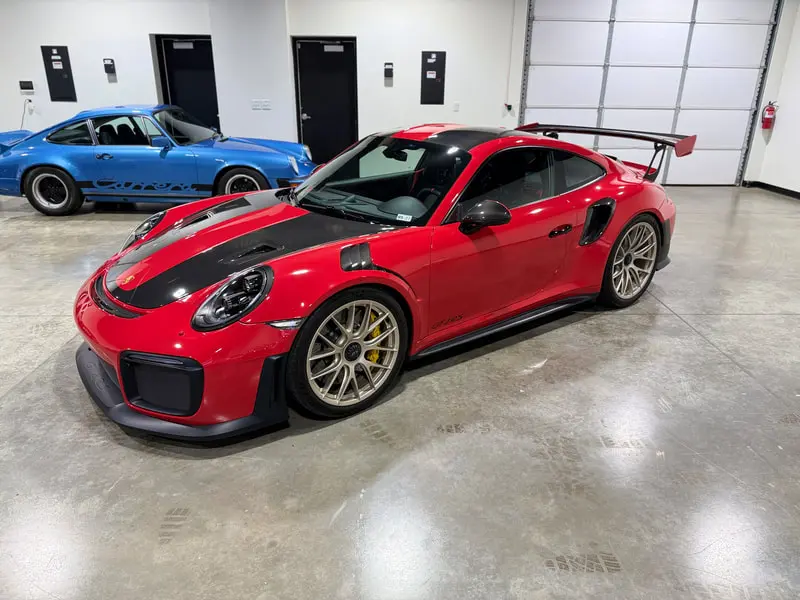 2018 Porsche 911 GT2 RS photo 3