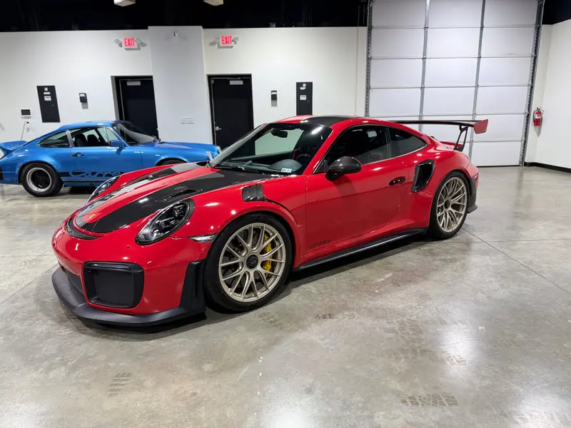 2018 Porsche 911 GT2 RS photo 5