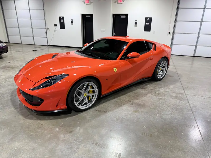 2020 Ferrari 812 Base photo 3