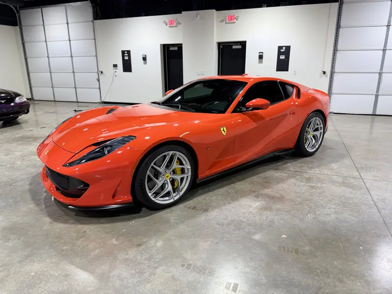 2020 Ferrari 812 Base photo 5