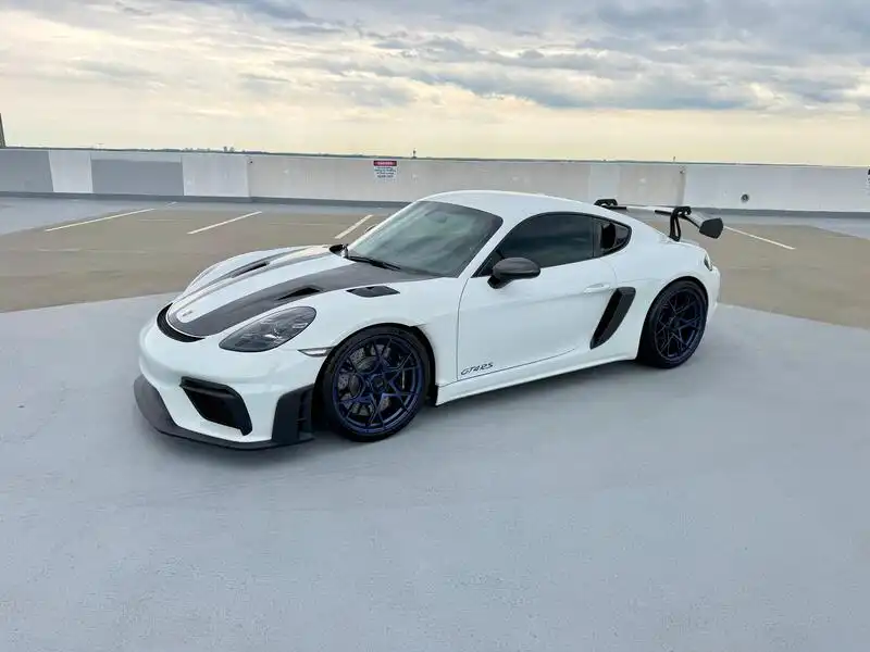 2024 Porsche 718 Cayman GT4 RS's photo