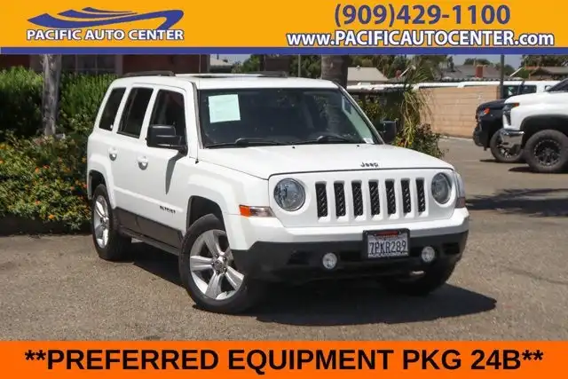2016 Jeep Patriot Latitude's photo