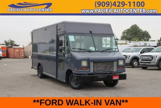 2019 Ford E-Series's photo