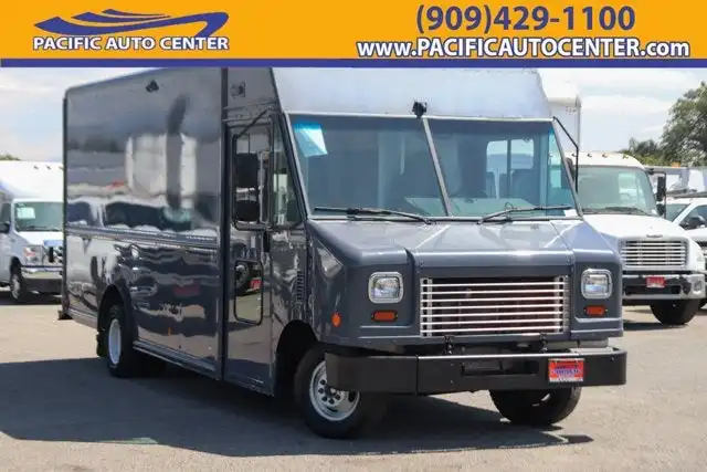 2019 Ford E-Series's photo
