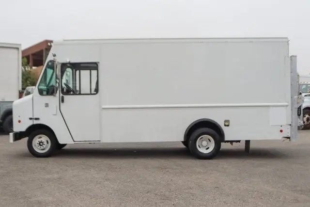 2013 Ford E-Series undefined photo 5