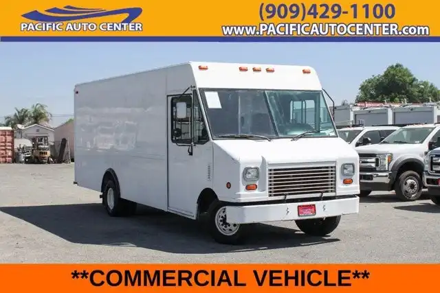 2005 Ford E-Series's photo