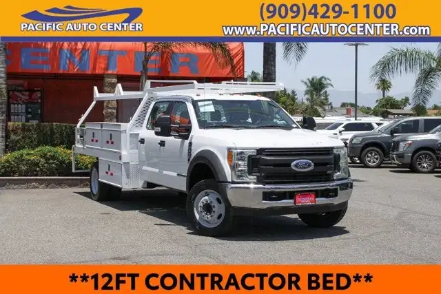 2017 Ford F-450 XL Crew Cab DRW 203 in's photo