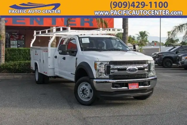 2019 Ford F-550 XLT 4x4 Crew Cab 203-In DRW's photo