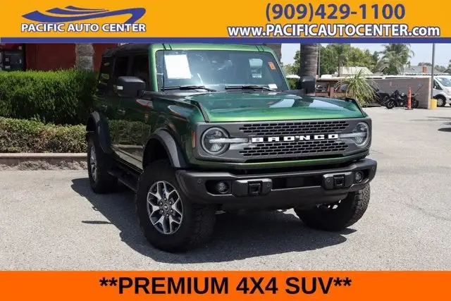 2023 Ford Bronco Badlands 4x4 photo 1