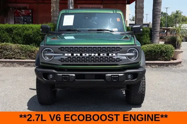 2023 Ford Bronco Badlands 4x4 photo 3