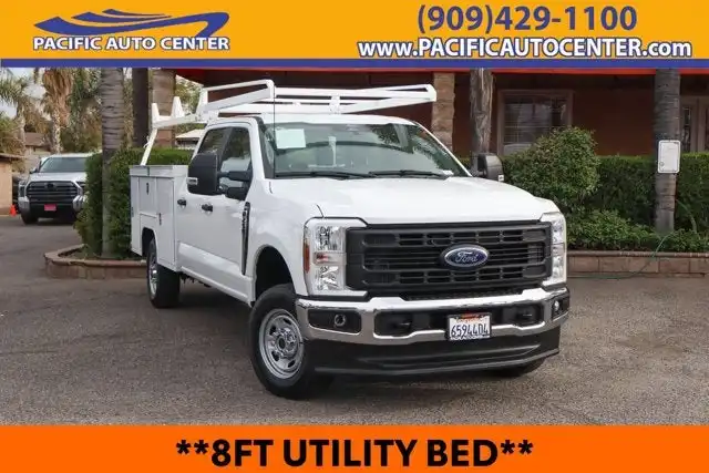 2024 Ford F-250 XL 4x4 Crew Cab 8' Box's photo