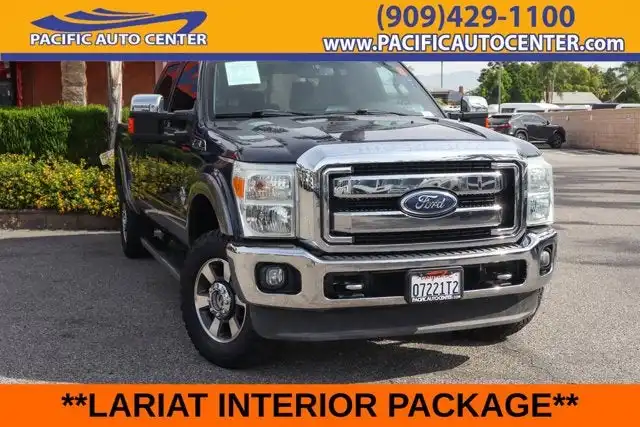 2011 Ford F-250 Lariat 4x4 Crew Cab 156 in's photo